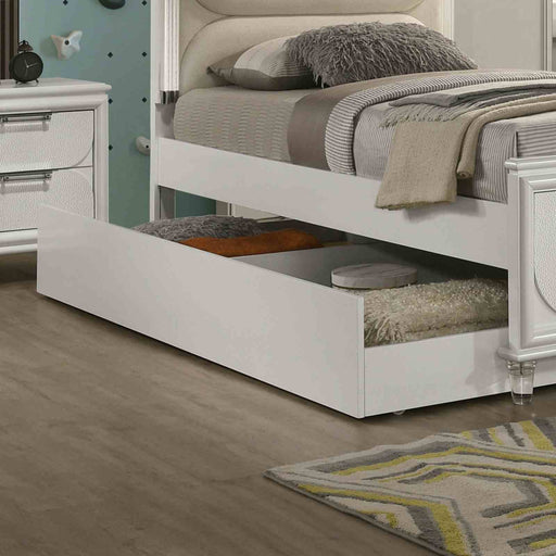 lareina-trundle-pearl-white-1